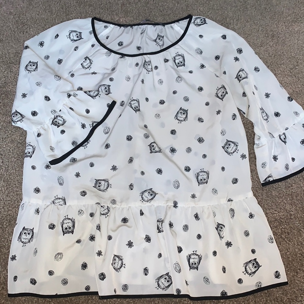 Flowing 3/4 Sleeve Owl Blouse